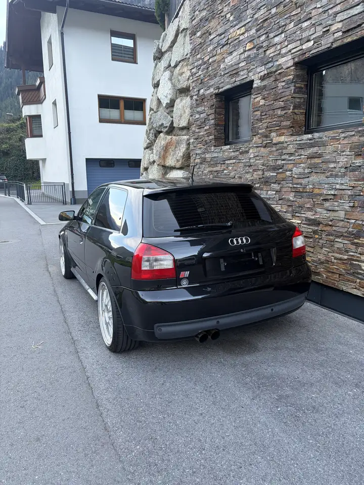 Audi S3 1.8 T quattro, foto 4