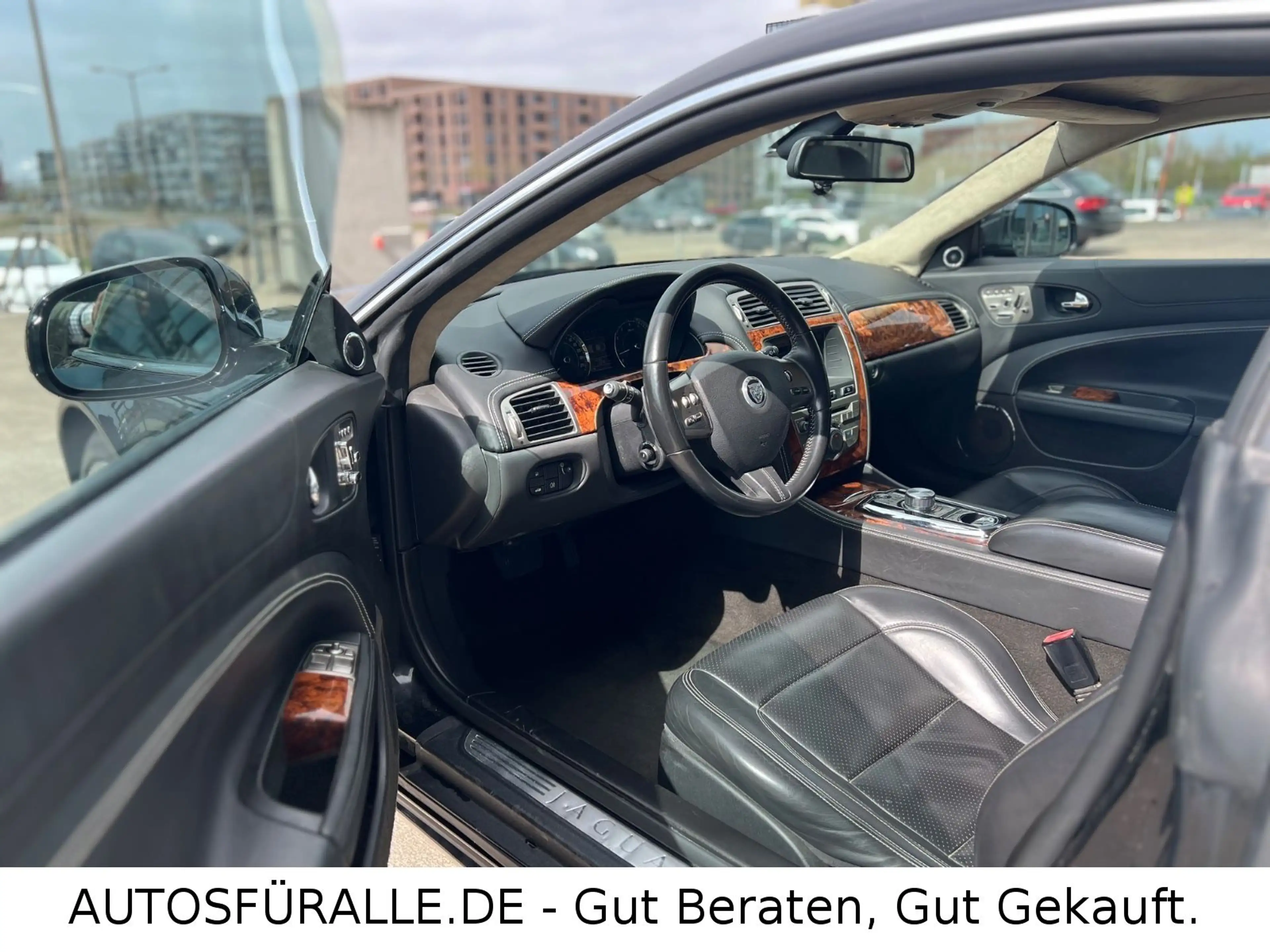 Jaguar XK Coupe / Cabriolet 5.0 V8 Portfolio Coupe — photo 12