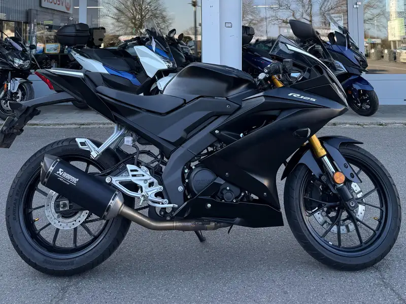 Yamaha YZF-R125 - foto 2