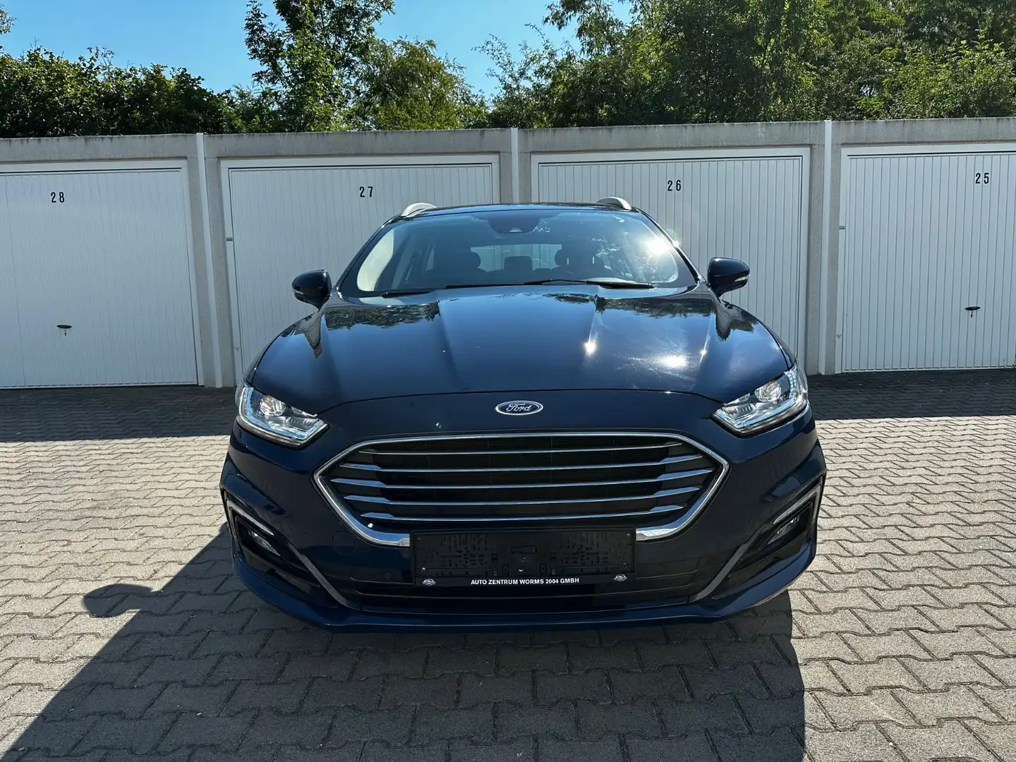 Ford Mondeo Turnier Titanium *1.Hand*Navi*PDC*SHZ* Blau - 2