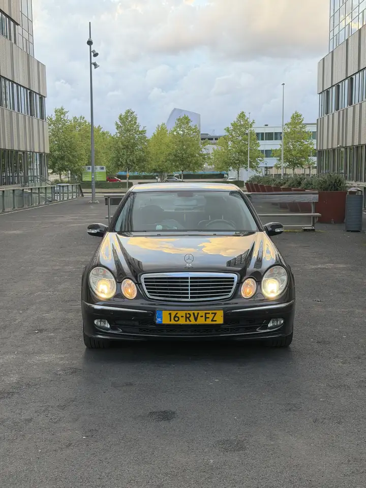 Mercedes-Benz E 280