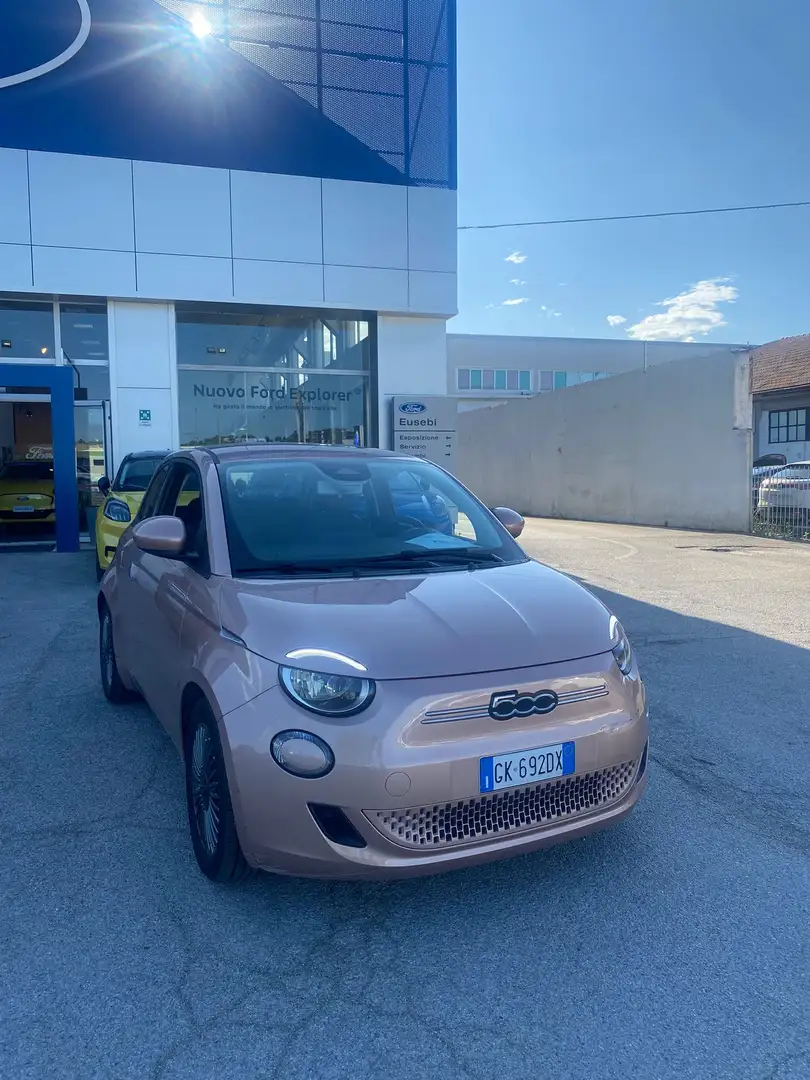 Fiat 500e Berlina 42 kWh Icon Lilla - 1