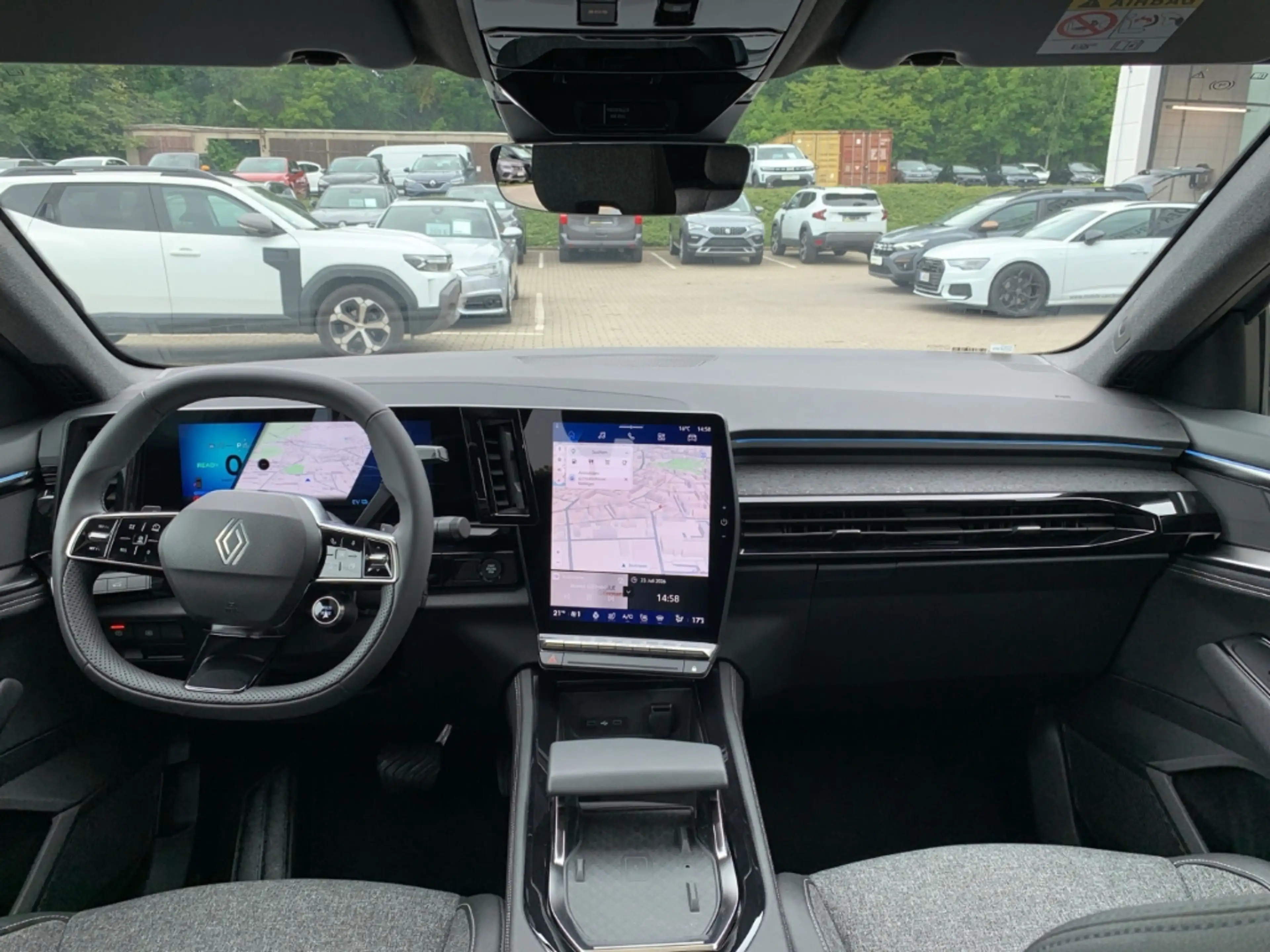 Renault Rafale TECHNO 200 Full Hybrid Techno LED+TEMP+KAM.+SHZ — photo 14