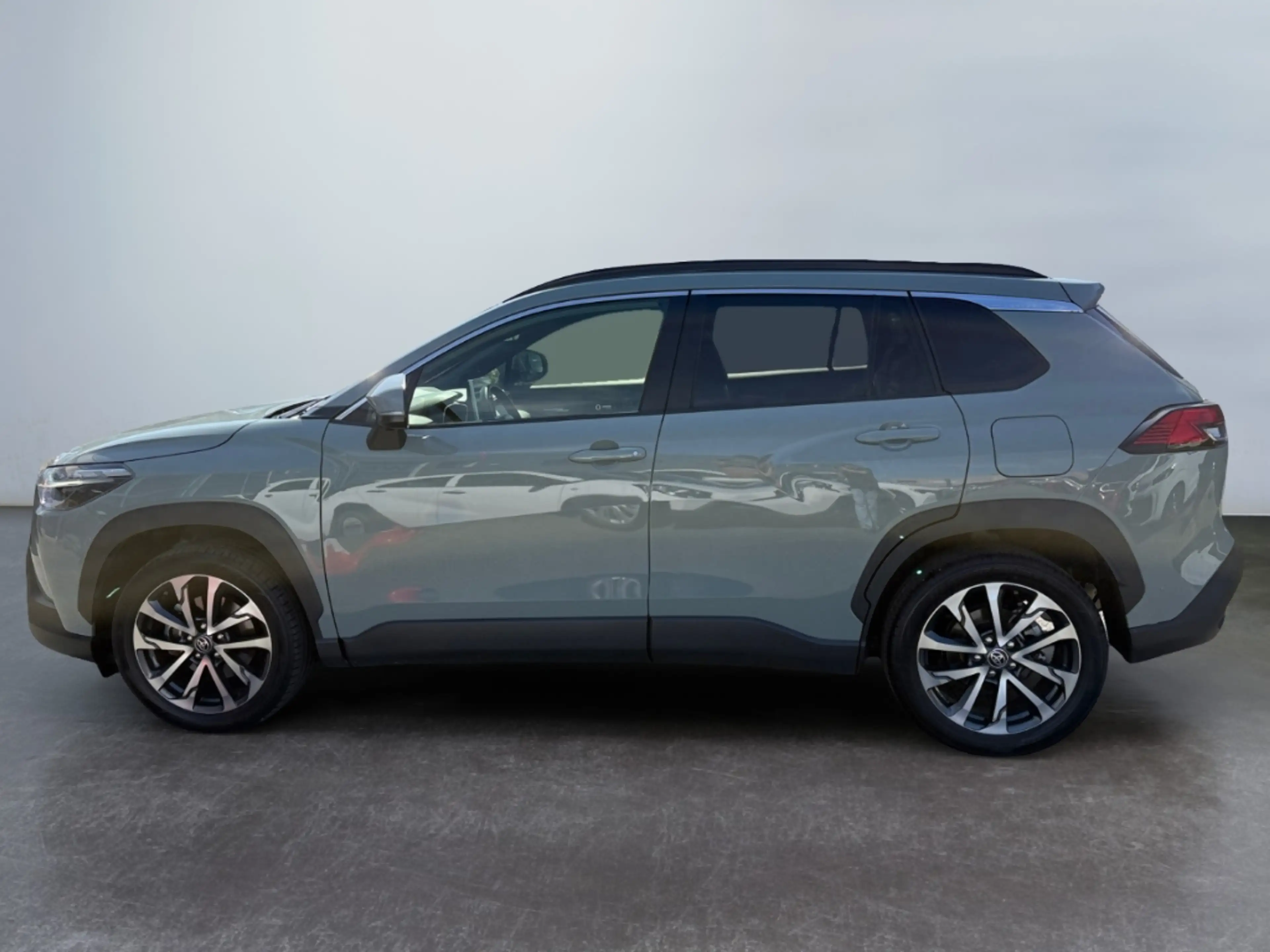 Toyota Corolla Cross 2.0 Hybrid AWD Lounge *Pano*360*JBL* — photo 5