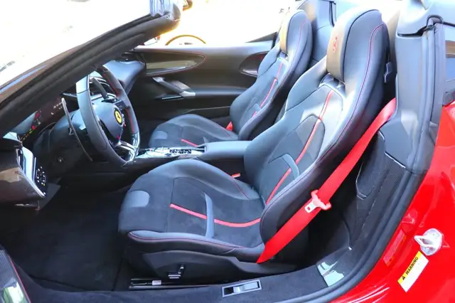 Ferrari SF90 Stradale view 9
