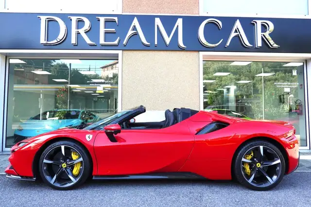 Ferrari SF90 Stradale view 2