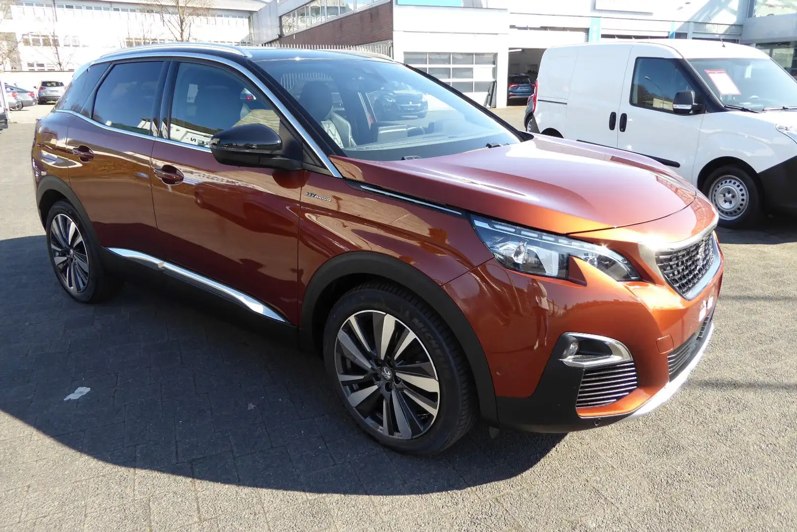 Peugeot 3008 Hybrid4 300 GT Pano-SD Leder Marrone - 2