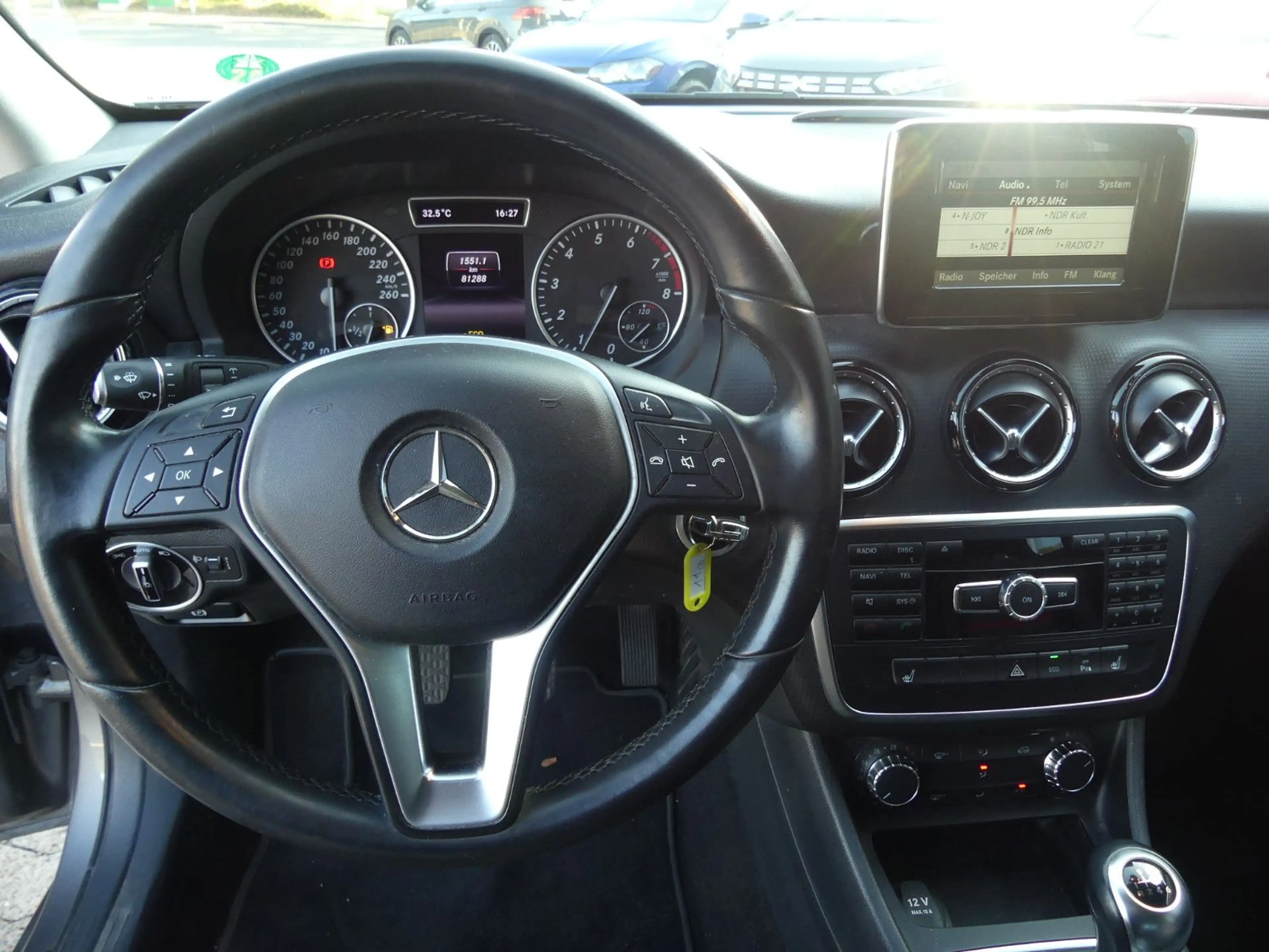 Mercedes-Benz A 180 Klima*Sitzheizung*PDC*Teilleder*ab 149€ — photo 13