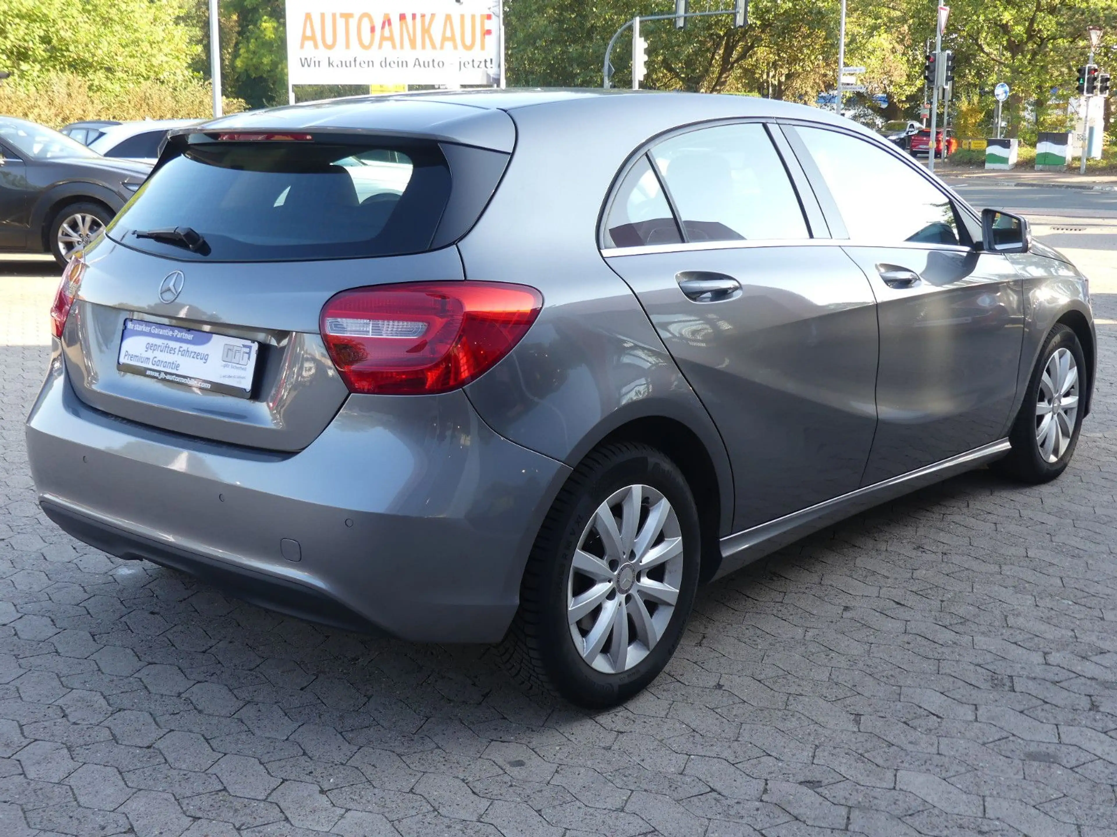 Mercedes-Benz A 180 Klima*Sitzheizung*PDC*Teilleder*ab 149€ — photo 6