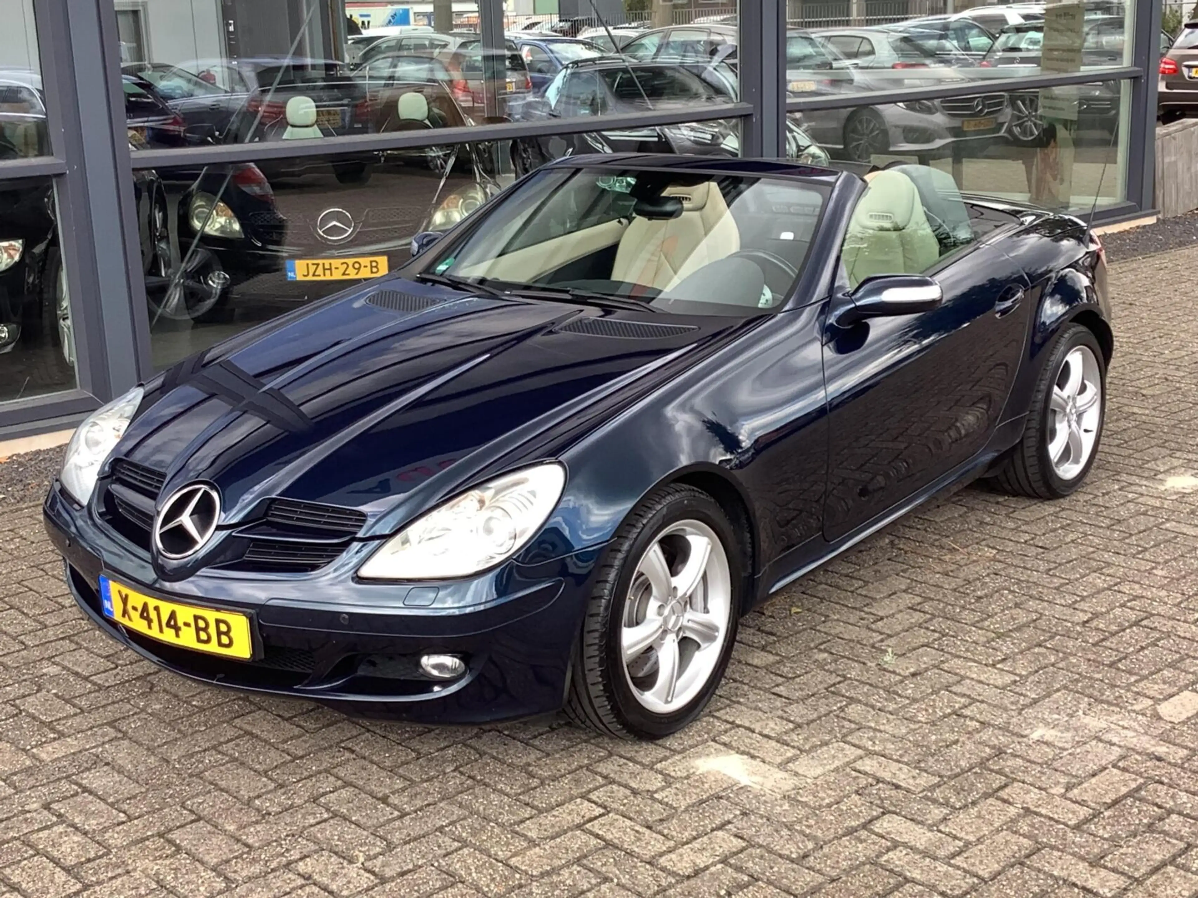 Mercedes-Benz SLK 350 automaat, nekverwarming, navi, unieke kleur, — photo 2