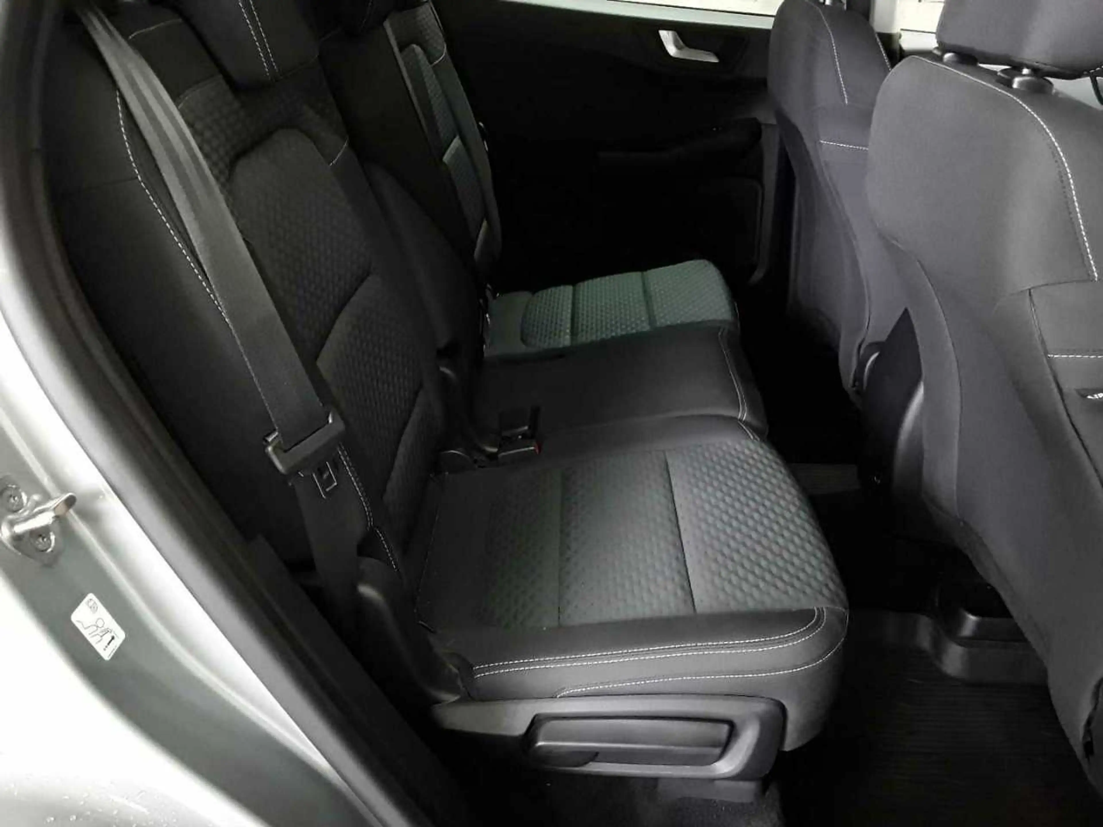 Ford Kuga Kuga 1.5 EcoBlue COOL&CONNECT AHK — photo 14
