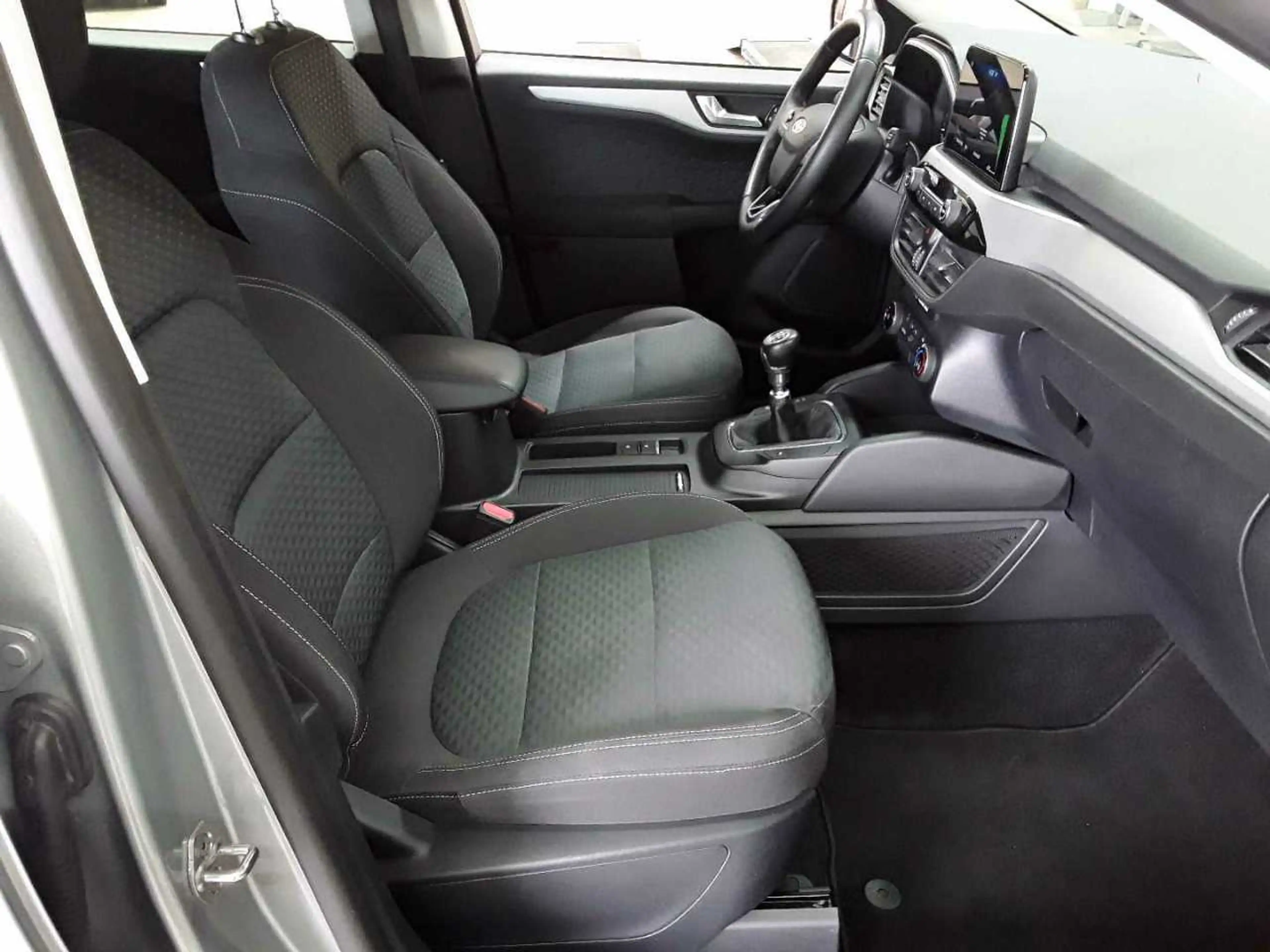 Ford Kuga Kuga 1.5 EcoBlue COOL&CONNECT AHK — photo 8