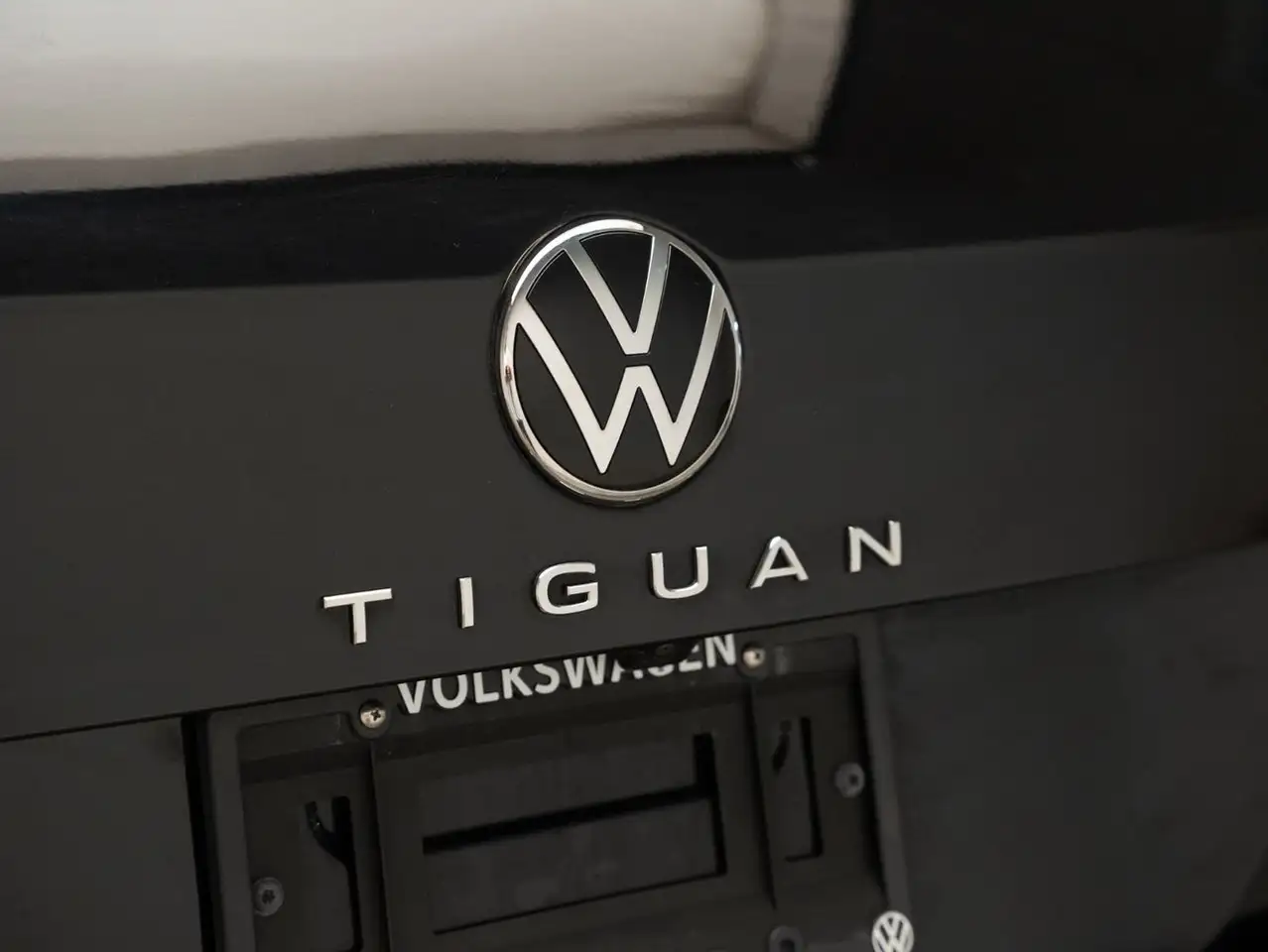 Volkswagen Tiguan photo Volkswagen Tiguan