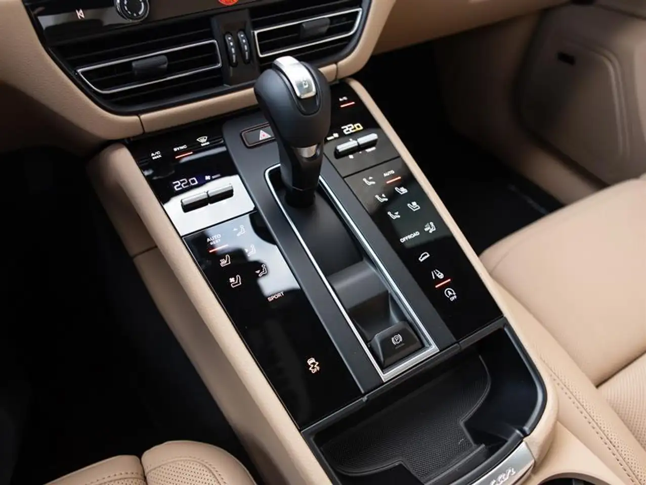 Porsche Macan снимка Porsche Macan