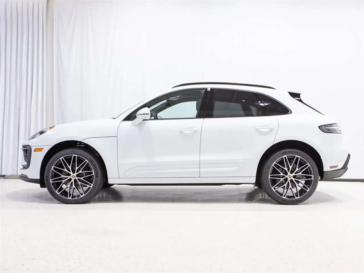 Porsche Macan снимка Porsche Macan