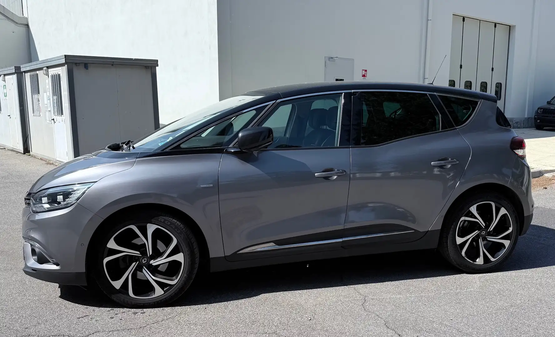 Renault Scenic Scenic 1.5 dci (energy) Autocarro Grigio - 1