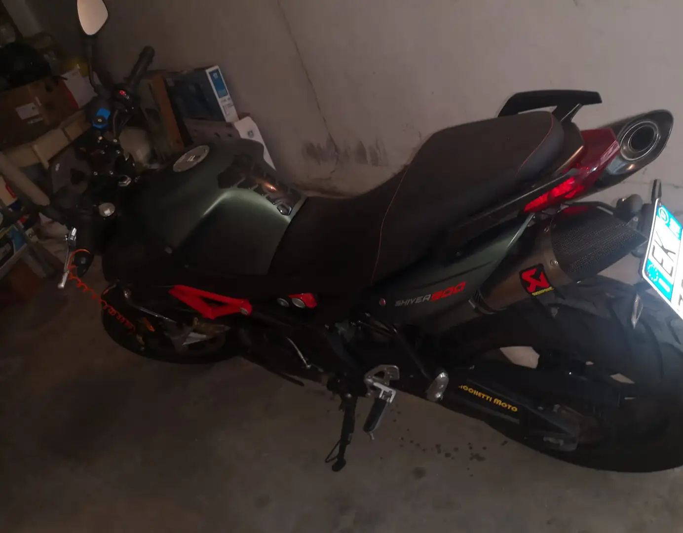 Aprilia Shiver 900 - 2