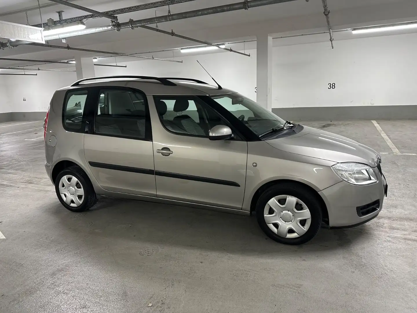 Skoda Roomster Style Beige - 2
