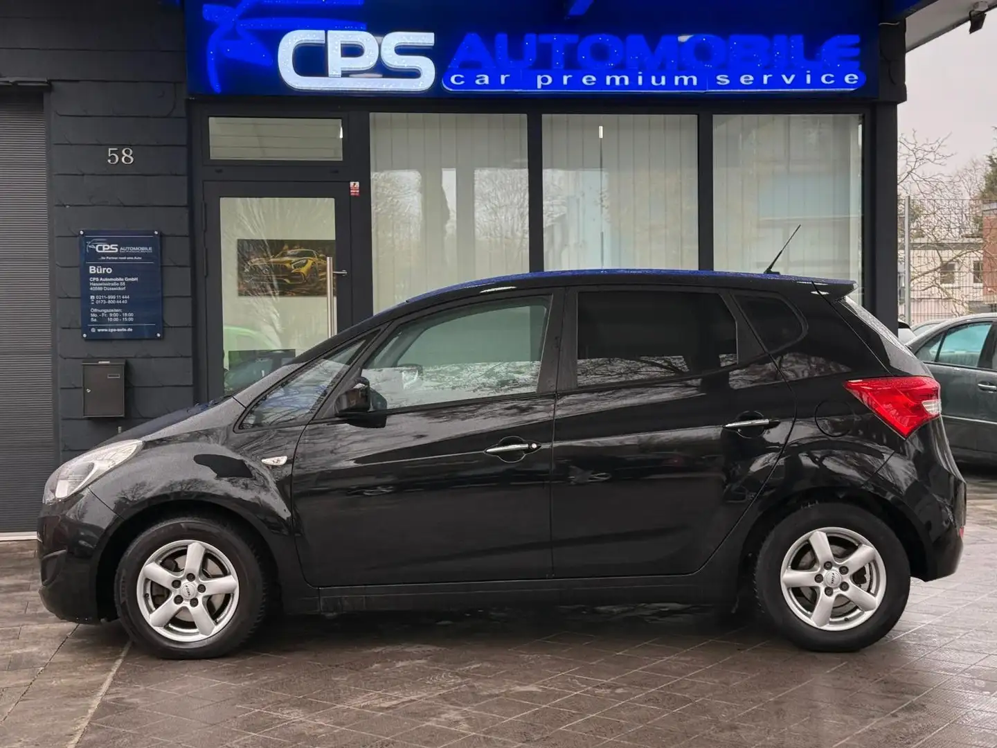 Hyundai iX20 5 Star Edition | 1 Hand | Schwarz - 2