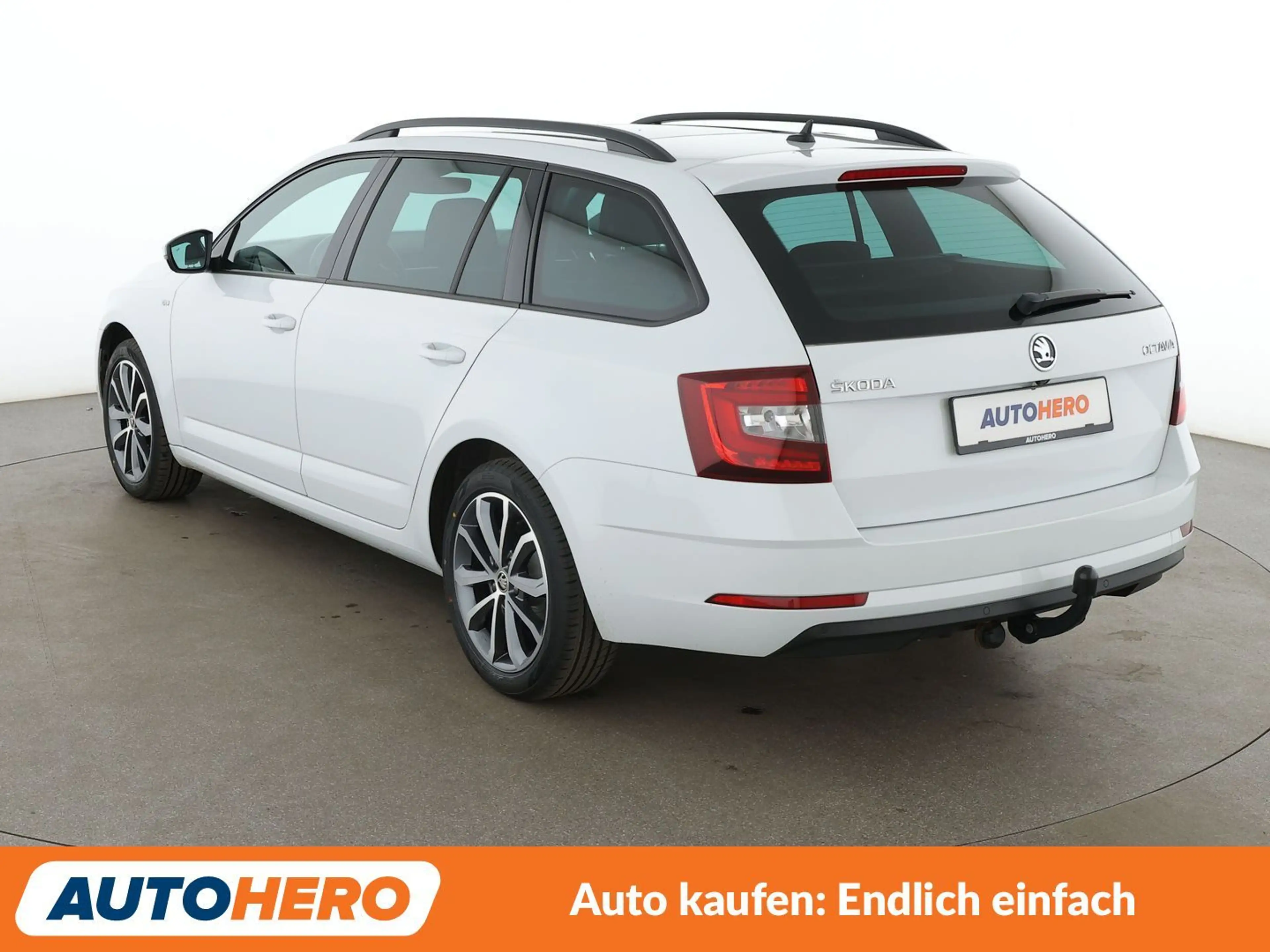 Skoda Octavia 2.0 TDI Soleil Aut.*NAV*ACC*CAM*PDC*SHZ*AHK*ALU* — photo 4