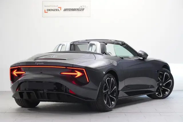 MG Sonstige Cyberster GT ALC Grau/Schwarz + Schwarzes Dach Ansicht 3