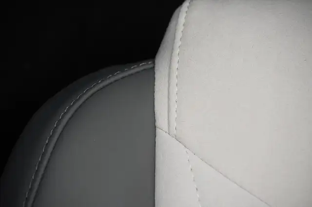 MG Sonstige Cyberster GT ALC Grau/Schwarz + Schwarzes Dach Ansicht 22