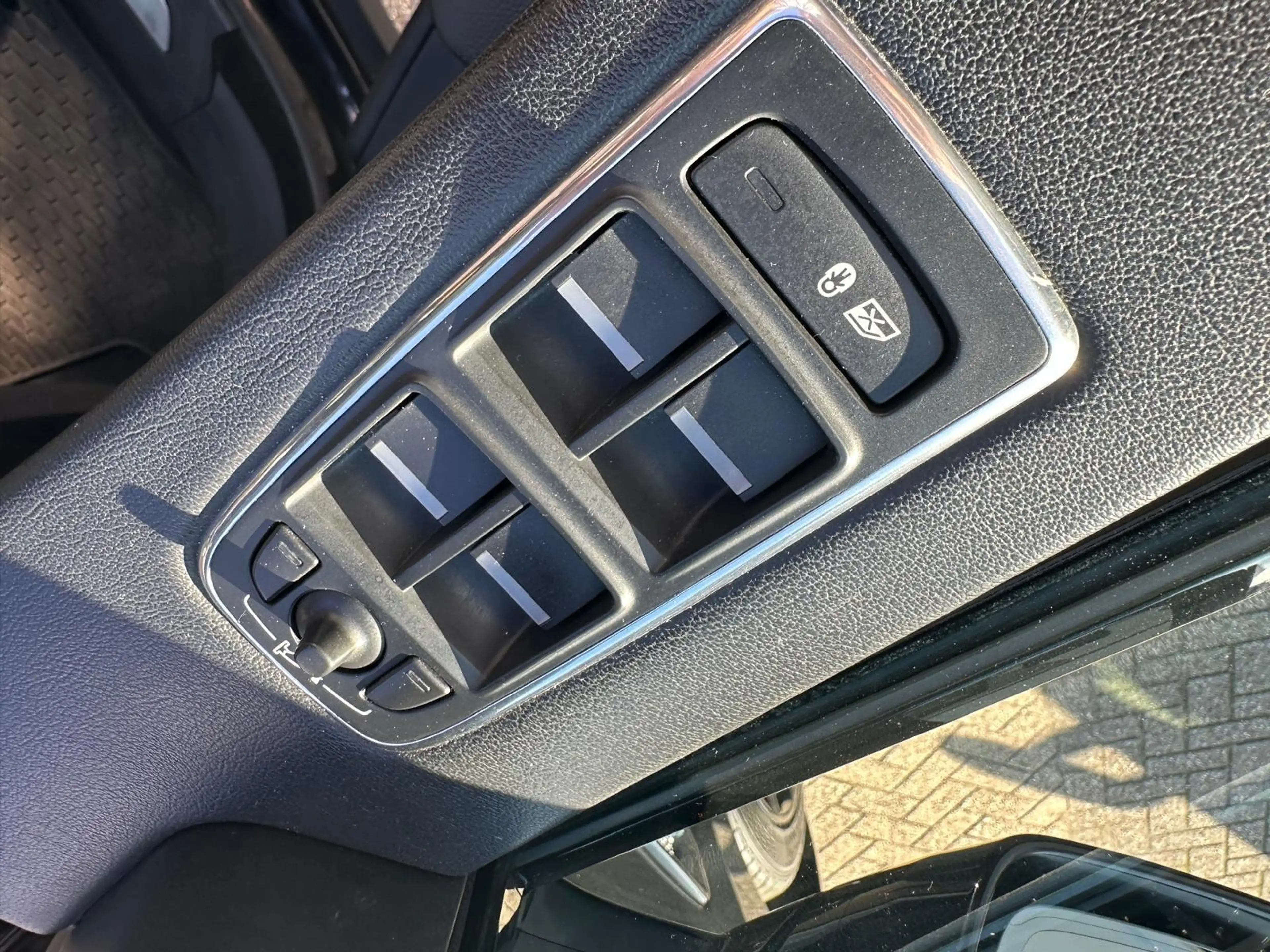 Jaguar F-Pace 2.0 R-Sport AWD 25t — photo 15