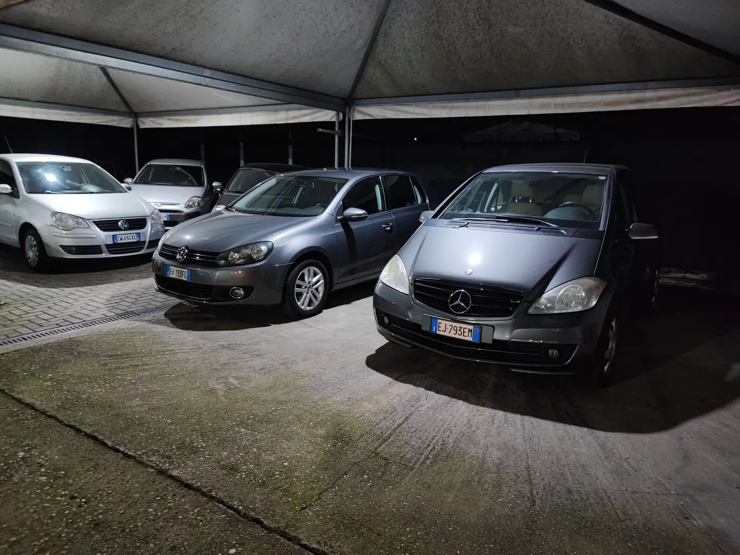 Volkswagen Golf 1.6 TDI unico proprietario km 135.000 Gris - 2