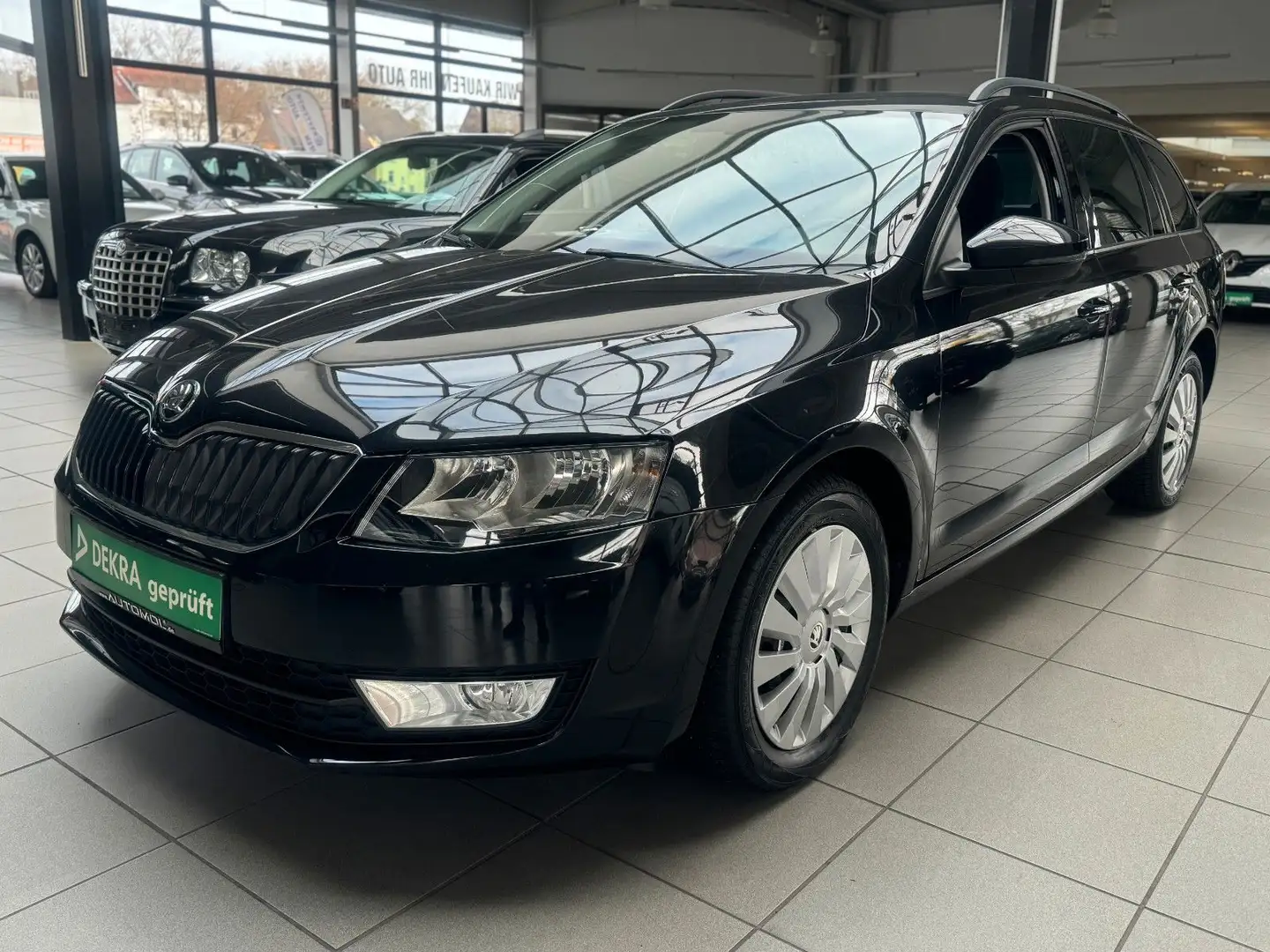 Skoda Octavia Combi Ambition 1.4TSI El.-Heckkl. Navi Schwarz - 1