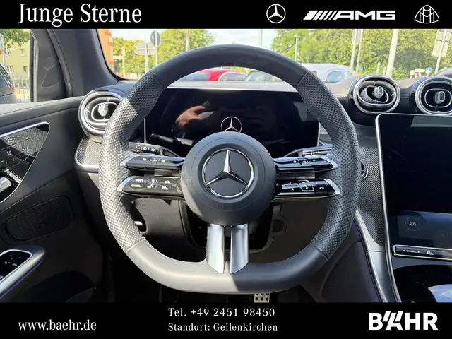 Mercedes-Benz GLC view 13