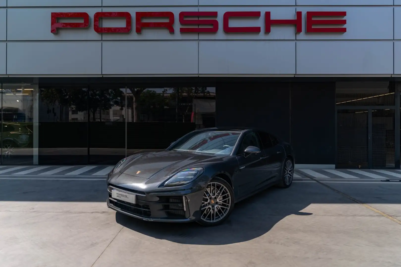 Porsche Panamera 4 E-Hybrid Aut. Gris - 1