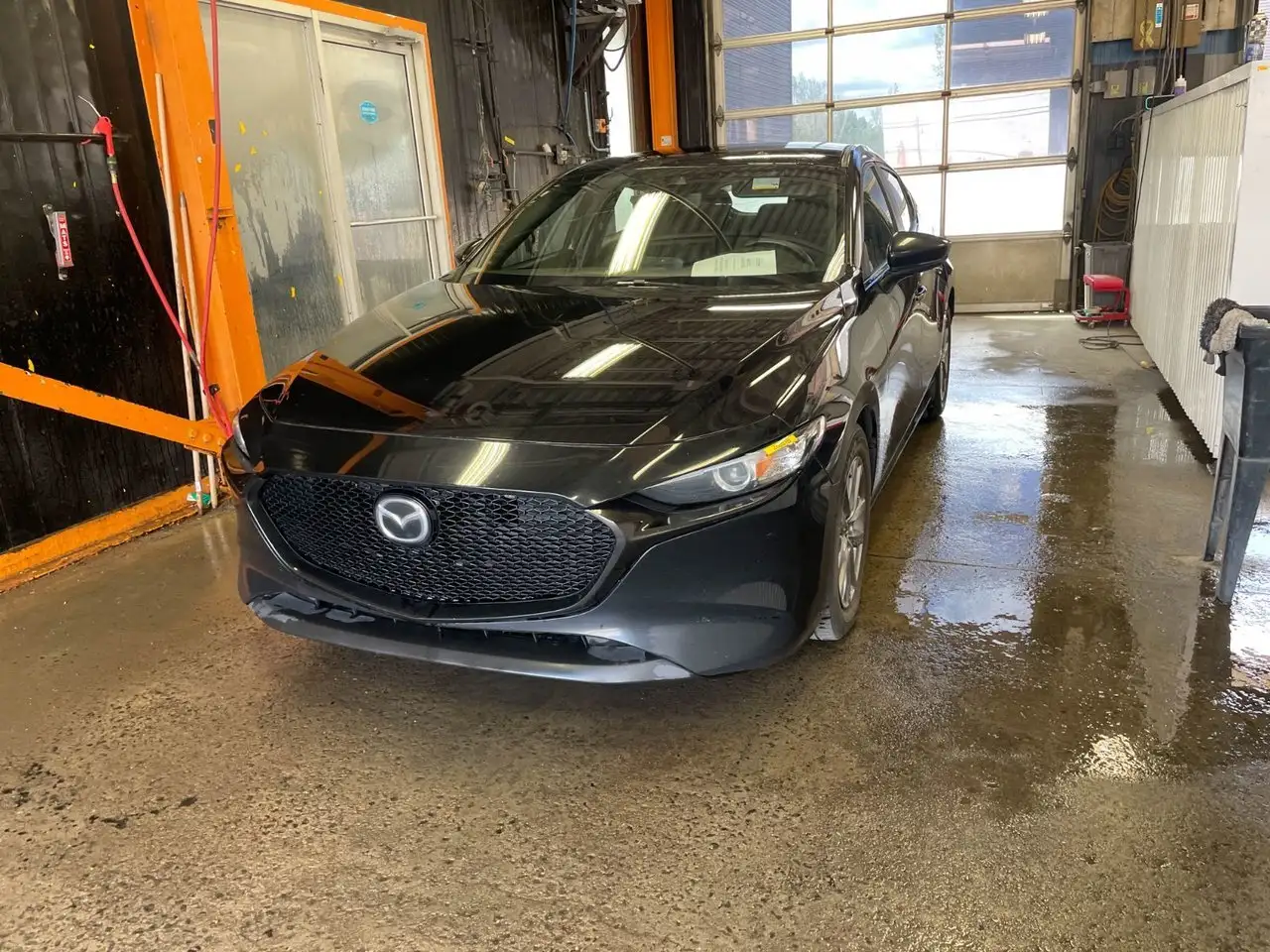 Mazda 3 снимка Mazda 3