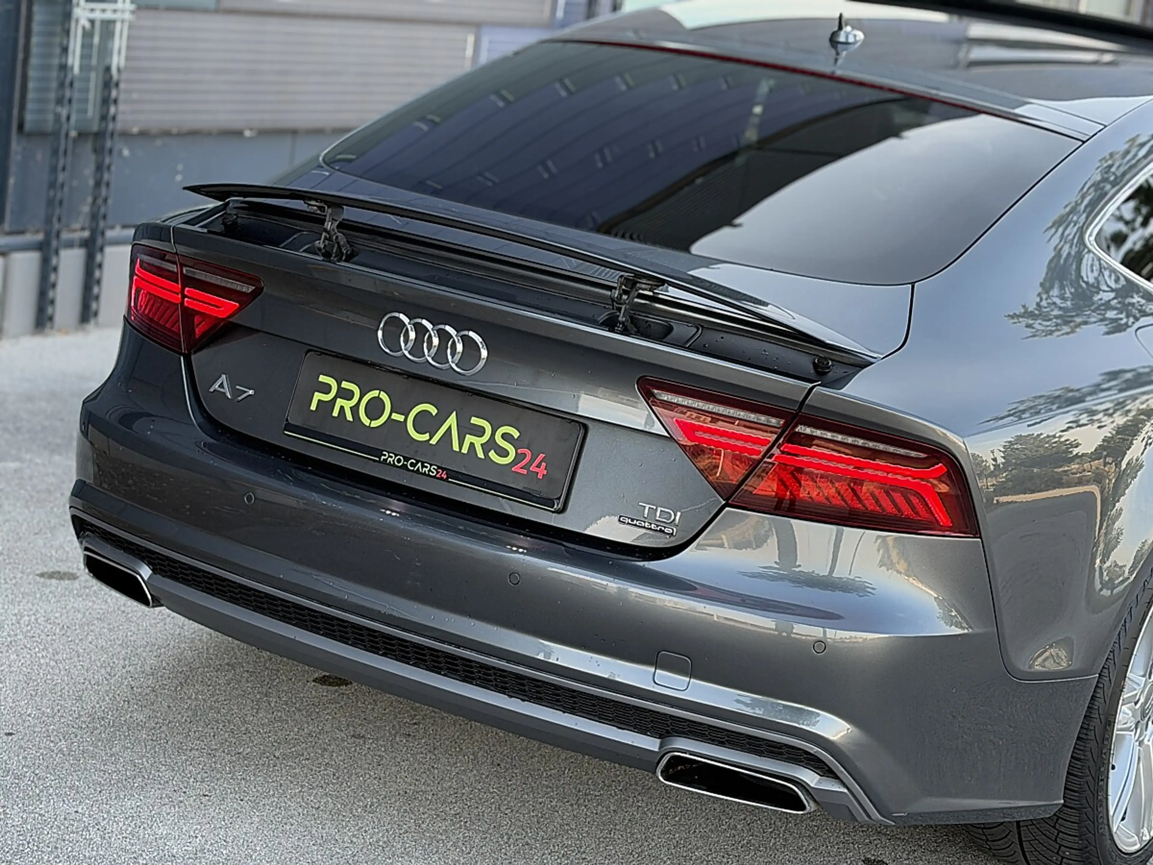 Audi A7 Sportback 3,0 TDI Sport quattro S-tronic — photo 10