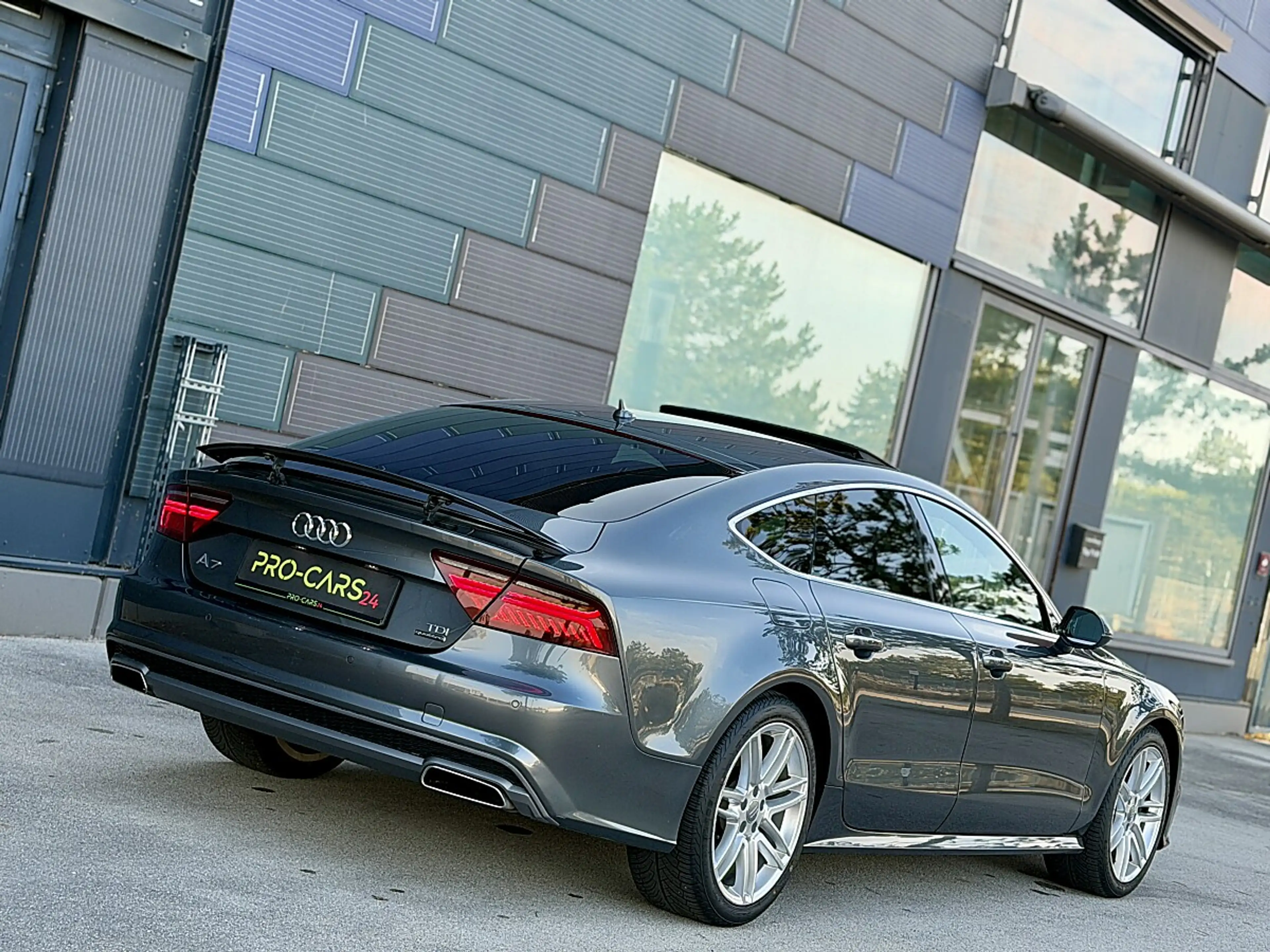Audi A7 Sportback 3,0 TDI Sport quattro S-tronic — photo 5
