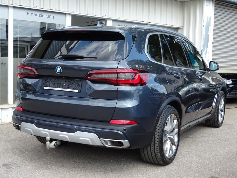 BMW X5 xDrive30d xLine 20" Navi LEDer Keyl. HUD AHK — photo 6