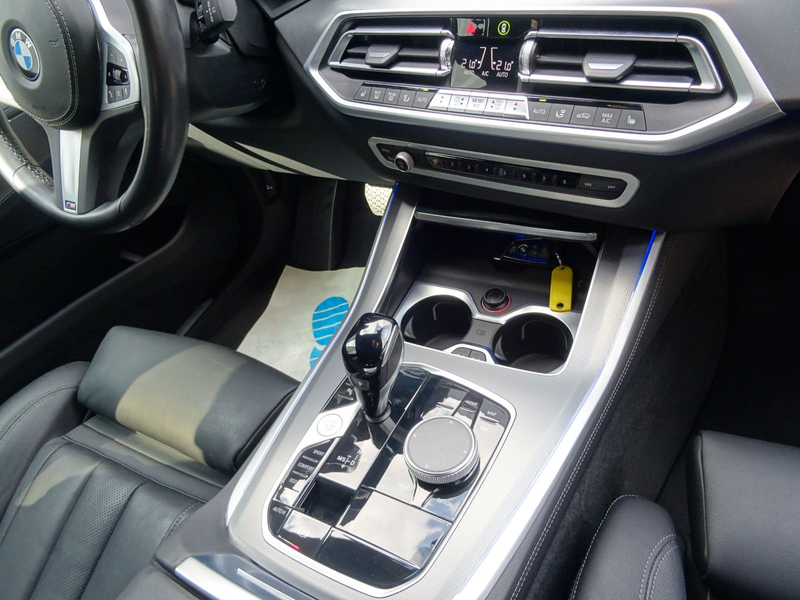 BMW X5 xDrive30d xLine 20" Navi LEDer Keyl. HUD AHK — photo 10