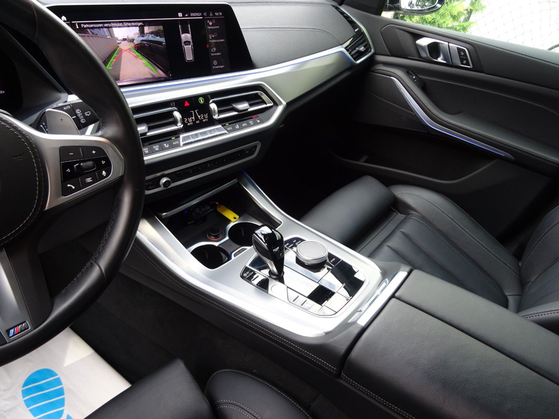 BMW X5 xDrive30d xLine 20" Navi LEDer Keyl. HUD AHK — photo 12