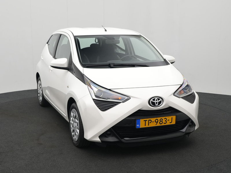 Toyota Aygo 1.0 VVT-i x-play Automaat | Parkeercamera | Apple — photo 12