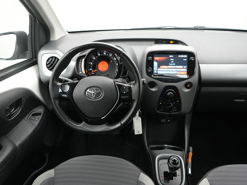 Toyota Aygo 1.0 VVT-i x-play Automaat | Parkeercamera | Apple — photo 4