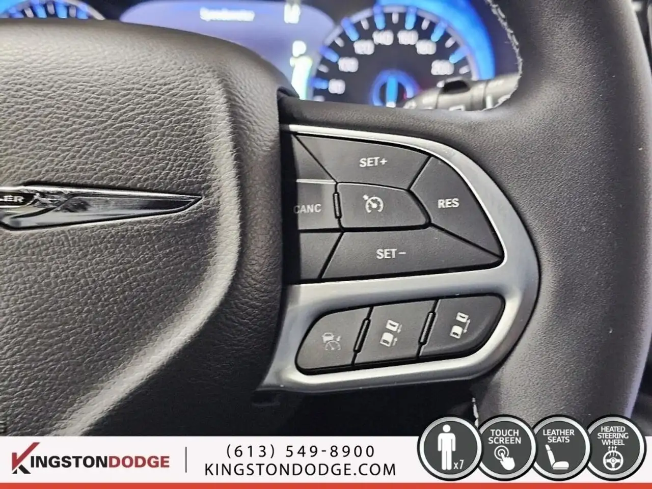 Chrysler Grand Caravan снимка Chrysler Grand Caravan