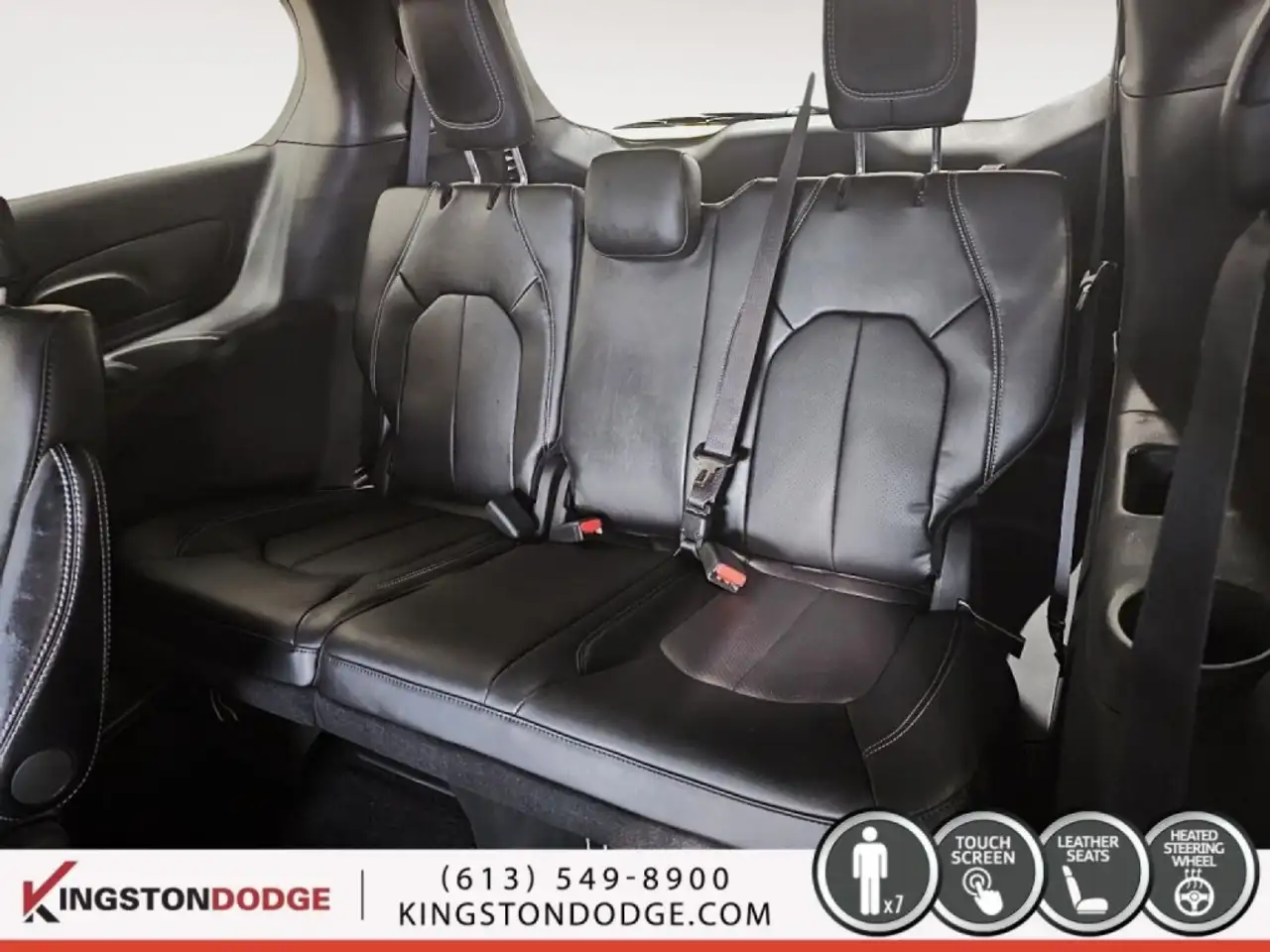 Chrysler Grand Caravan снимка Chrysler Grand Caravan