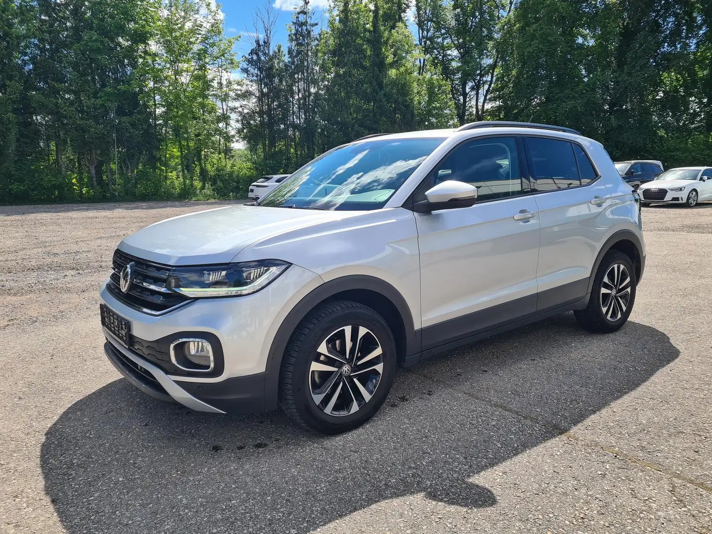 Volkswagen T-Cross 1.0 TSI United Navi ACC Voll-LED Zilver - 1