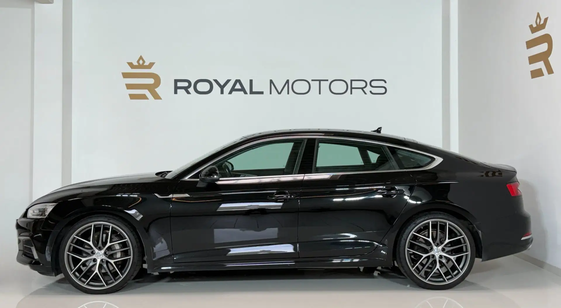 Audi A5 Sportback Schwarz - 2