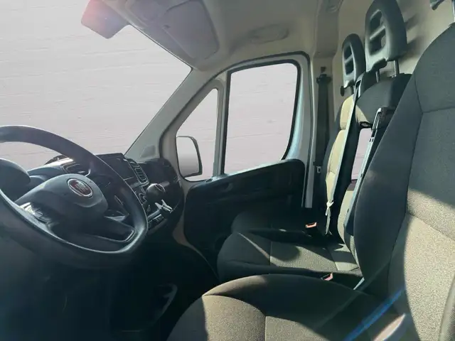 Fiat Ducato view 9