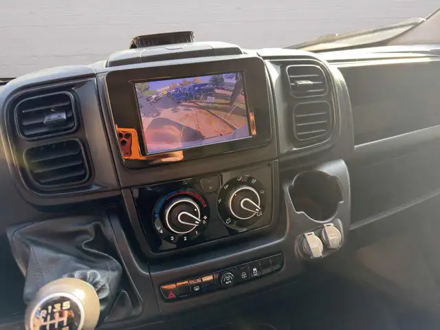 Fiat Ducato view 11
