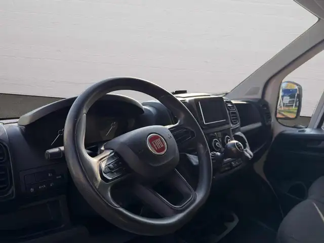Fiat Ducato view 12
