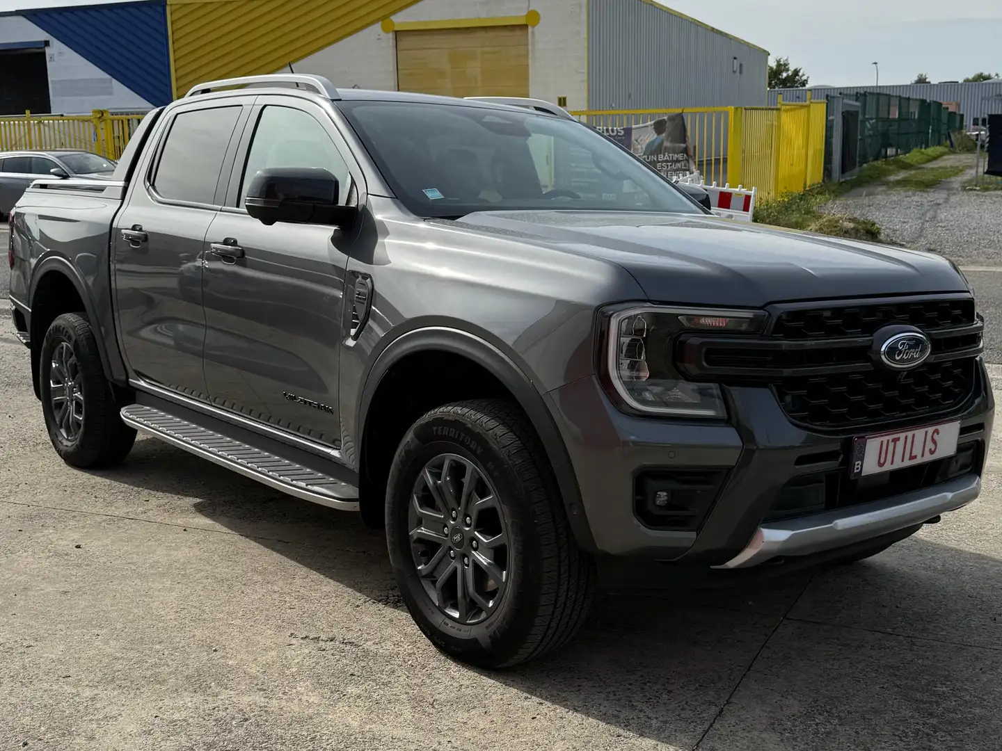 Ford Ranger Ranger 2.0 EcoBlue e-4WD Wildtrak Grau - 2