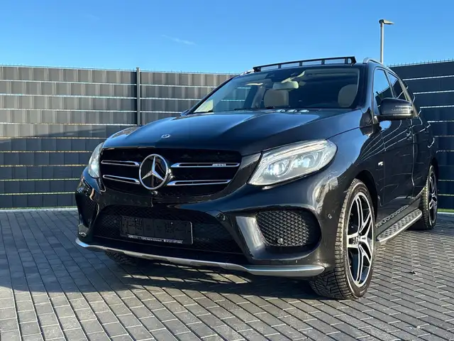 Mercedes-Benz GLE 43 AMG 4M*9G-TRONIC*COMAND*PANO*LED*DISTR+*