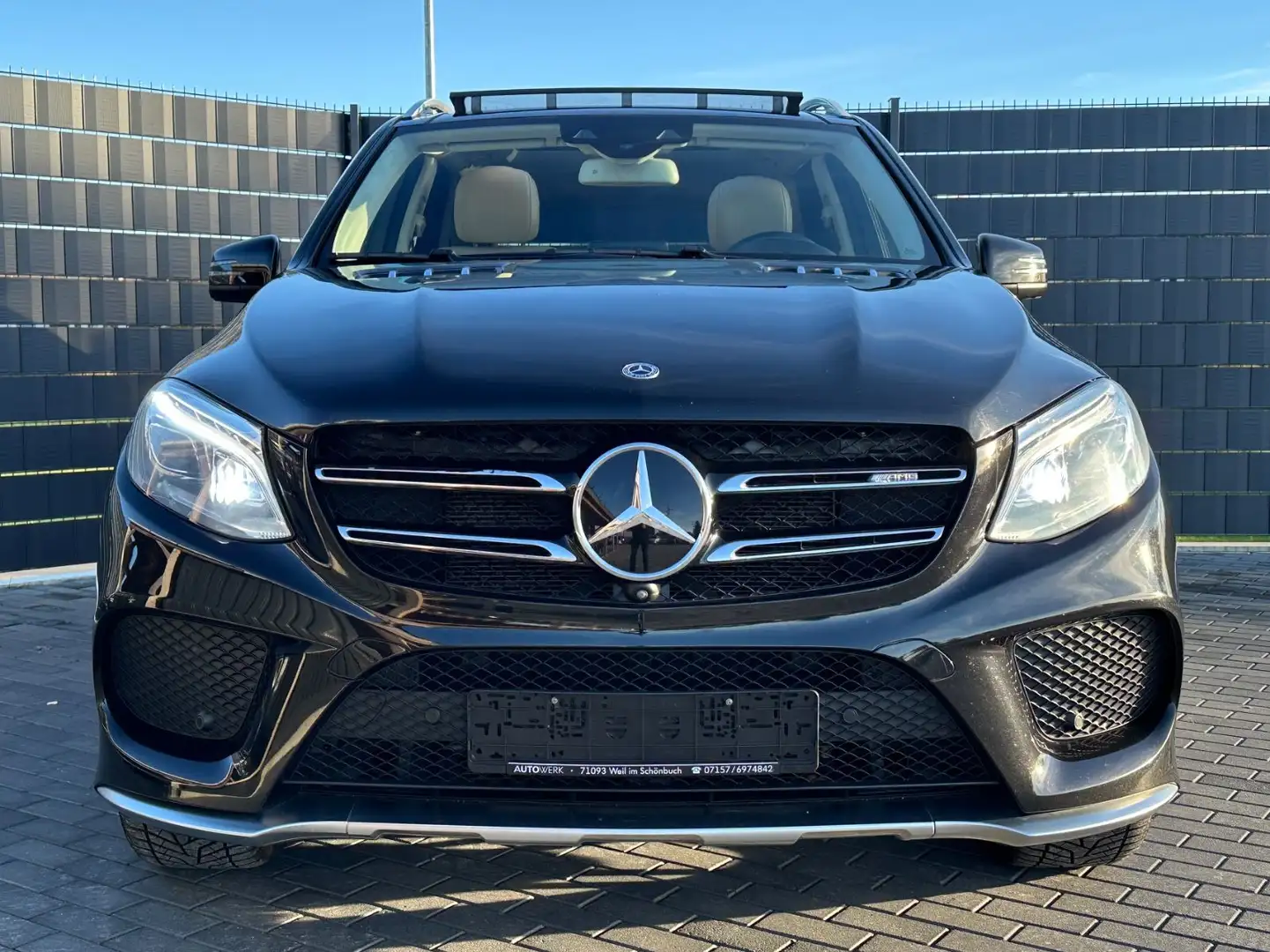 Mercedes-Benz GLE 43 AMG 4M*9G-TRONIC*COMAND*PANO*LED*DISTR+* Noir - 2