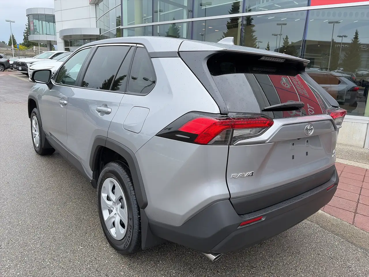 Toyota RAV 4 снимка Toyota RAV 4